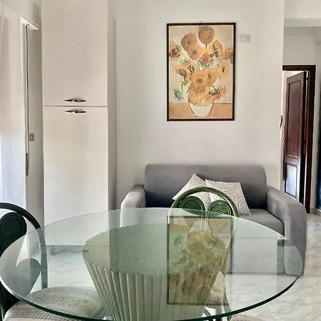Elios - Luxury * Brancaleone Marina