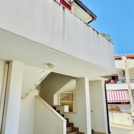 Σπίτι διακοπών Elios - Luxury Brancaleone Marina